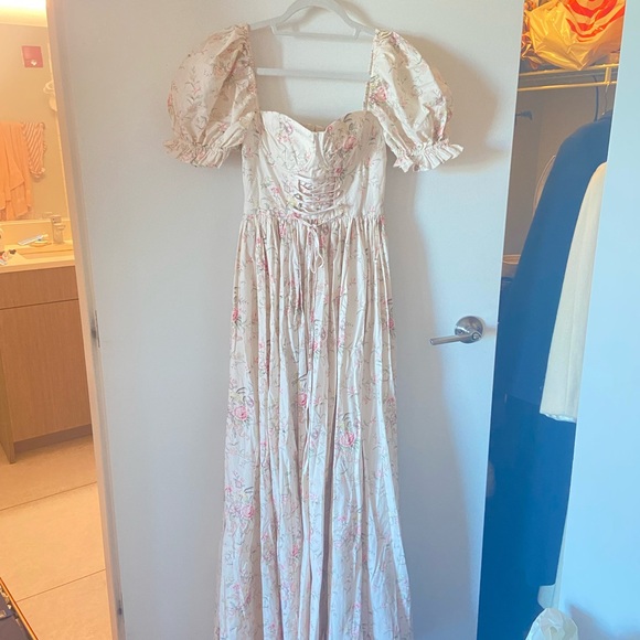 Selkie the renaissance gown in pink floral size XS - Picture 3 of 6